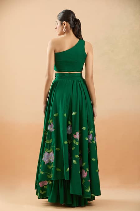 Shop_Samyukta Singhania_Green Cotton, Organza Embroidery Asymmetric Brush Painted Lehenga Set _at_Aza_Fashions