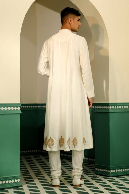 Shop_Sulakshna Jasra_Off White Satin Mirrors Dori Border Embroidered Sherwani Set _Online_at_Aza_Fashions