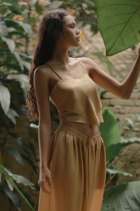 Ituvana Tan Layered Top & Flared Pant Set 