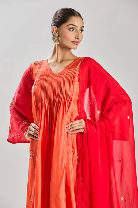 Naintara Bajaj_Orange Silk, Organza Cut Work, Embroidery, Pearls Heart Cutdana Kurta Set _Online_at_Aza_Fashions