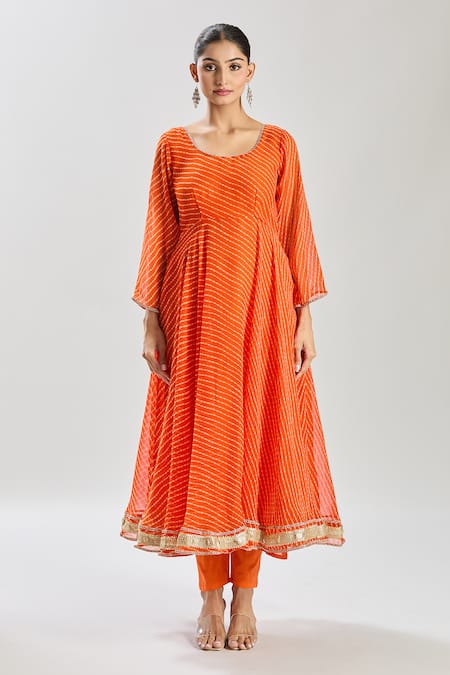 Naintara Bajaj_Orange Georgette, Cotton Lace Round Neck Embellished Leheriya Anarkali Set _at_Aza_Fashions