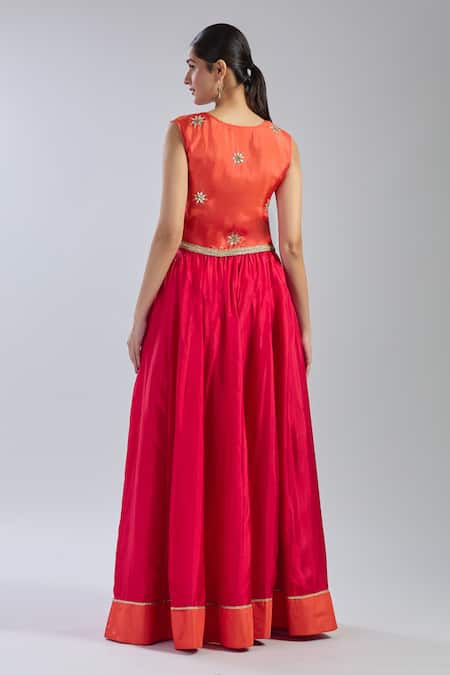 Naintara Bajaj Red Floral Embroidered Lehenga Set 