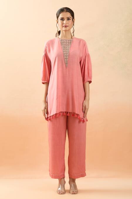Brij Peach Spandex Tassels Round Neck Zardozi Embroidered Kurta And Pant Set at Aza Fashions Brij_Peach Spandex Tassels Round Neck Zardozi Embroidered Kurta And Pant Set _at_Aza_Fashions
