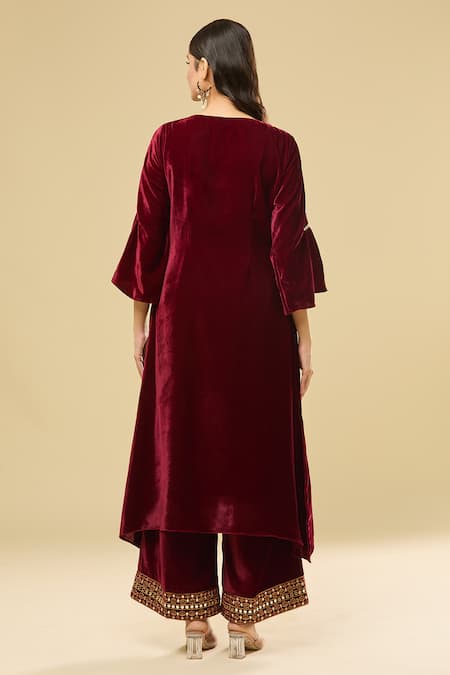 Shop Pouli Pret Maroon Velvet, Cotton Mirrors, Zari, Embroidery Split V-neck Zardozi Kurta Set at Aza Fashions Shop_Pouli Pret_Maroon Velvet, Cotton Mirrors, Zari, Embroidery Split V-neck Zardozi Kurta Set _at_Aza_Fashions