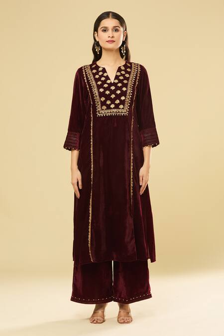 Buy Pouli Pret Maroon Velvet, Cotton, Organza Mirrors, Sequins, Zari Embroidered Kurta Set Buy_Pouli Pret_Maroon Velvet, Cotton, Organza Mirrors, Sequins, Zari Embroidered Kurta Set