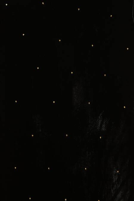 Pouli Pret Black Velvet, Organza, Linen Sequins, Metallic Thread, Zari Kurta Set at Aza Fashions Pouli Pret_Black Velvet, Organza, Linen Sequins, Metallic Thread, Zari Kurta Set _at_Aza_Fashions