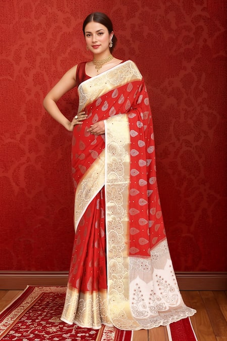 Samyukta Singhania Leaf Butti Silk Saree With Runnning Blouse 