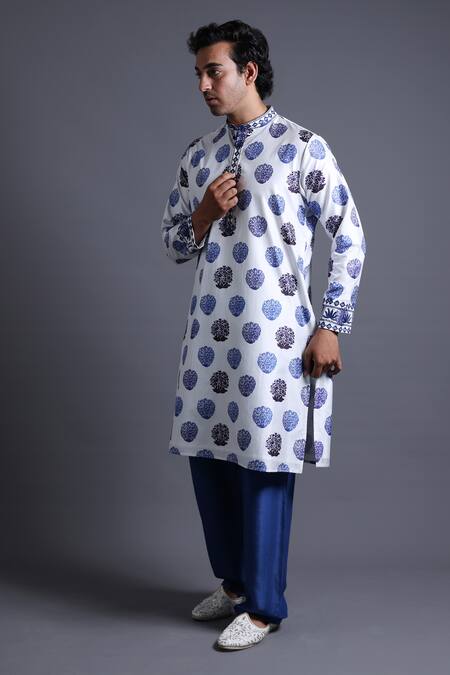 Buy Thetaa White Viscose, Silk, Polyester Embroidery Floral Butti Print Kurta Set Buy_Thetaa_White Viscose, Silk, Polyester Embroidery Floral Butti Print Kurta Set