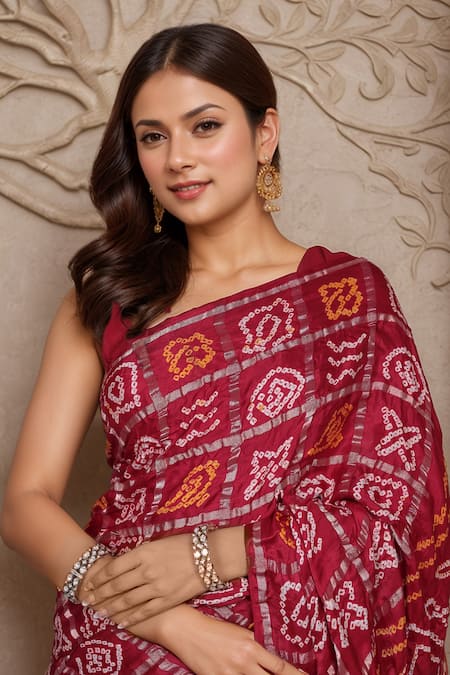 Buy Samyukta Singhania Maroon Silk Zari, Embroidery Round Neck Gharchola Saree With Blouse Piece Buy_Samyukta Singhania_Maroon Silk Zari, Embroidery Round Neck Gharchola Saree With Blouse Piece