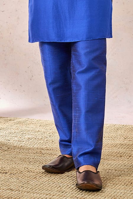 Shop_Masaba_Blue Silk Embroidery Navy Bundi Kurta Set 