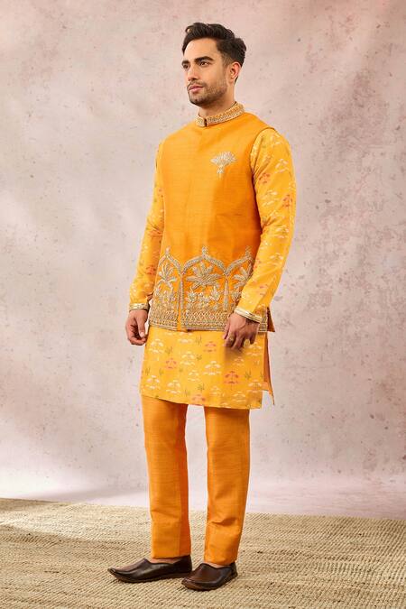 Masaba_Yellow Silk, Viscose Embroidery, Beads Mustard Gul Jharokha Bundi Set _at_Aza_Fashions