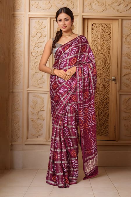 Samyukta Singhania Geometric Gharchola Saree & Unstitched Blouse 