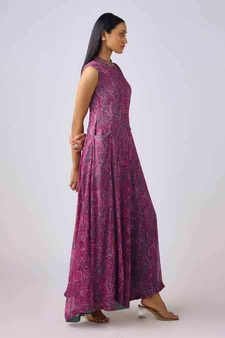 Basanti - Kapde Aur Koffee Wine Georgette Cut Work Mandarin Collar Paisley Print Embellished Jumpsuit Online at Aza Fashions Basanti - Kapde Aur Koffee_Wine Georgette Cut Work Mandarin Collar Paisley Print Embellished Jumpsuit_Online_at_Aza_Fashions