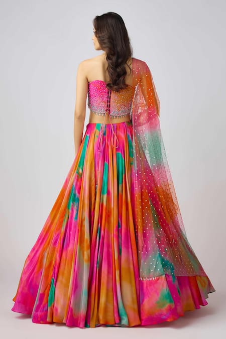 Basanti - Kapde Aur Koffee Abstract Print Lehenga Set With Embroidered Blouse 