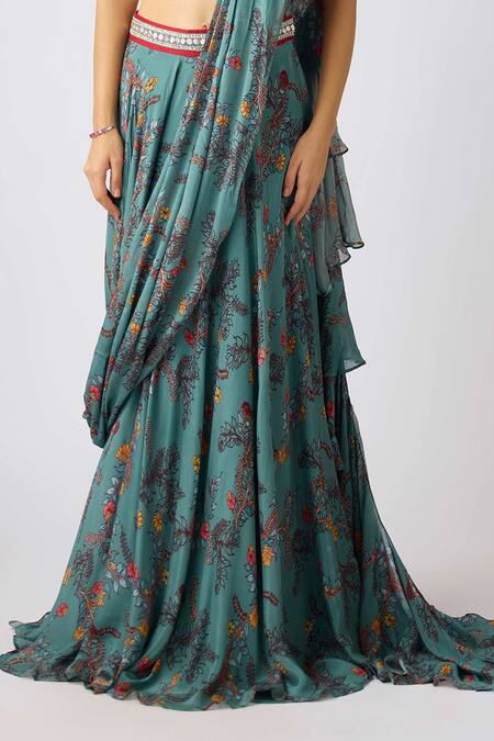 Basanti - Kapde Aur Koffee_Silver Chiffon, Georgette Pearls, Floral Printed Pre-draped Lehenga Saree Set_Online_at_Aza_Fashions