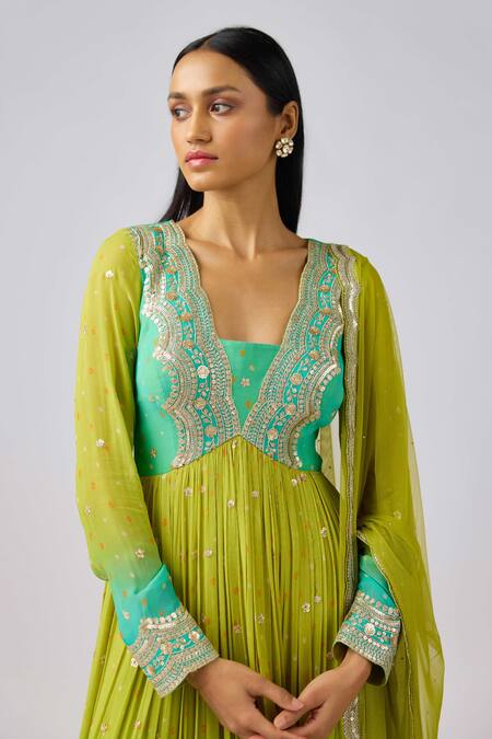 Basanti - Kapde Aur Koffee Green Georgette Sequins, Gota Patti, Zari V-neck Ombre Anarkali Set Online at Aza Fashions Basanti - Kapde Aur Koffee_Green Georgette Sequins, Gota Patti, Zari V-neck Ombre Anarkali Set_Online_at_Aza_Fashions