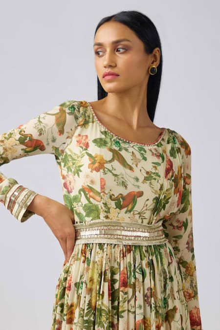 Buy_Basanti - Kapde Aur Koffee_White Chiffon Sequins, Beads Round Neck Blossom Print Anarkali With Dupatta _Online_at_Aza_Fashions