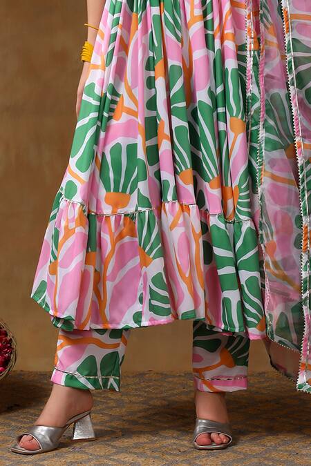 Shop Pomcha Jaipur Green Muslin, Organza Gota Patti Scoop Neck Abstract Floral Print Anarkali Set Online at Aza Fashions Shop_Pomcha Jaipur_Green Muslin, Organza Gota Patti Scoop Neck Abstract Floral Print Anarkali Set _Online_at_Aza_Fashions