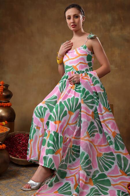 Shop Pomcha Jaipur Green Muslin, Organza Gota Patti Scoop Neck Abstract Floral Print Anarkali Set Shop_Pomcha Jaipur_Green Muslin, Organza Gota Patti Scoop Neck Abstract Floral Print Anarkali Set