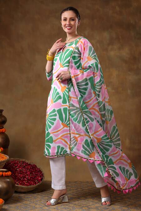 Shop Pomcha Jaipur Green Muslin, Organza Gota Patti Round Neck Abstract Floral Kurta Set Online at Aza Fashions Shop_Pomcha Jaipur_Green Muslin, Organza Gota Patti Round Neck Abstract Floral Kurta Set _Online_at_Aza_Fashions