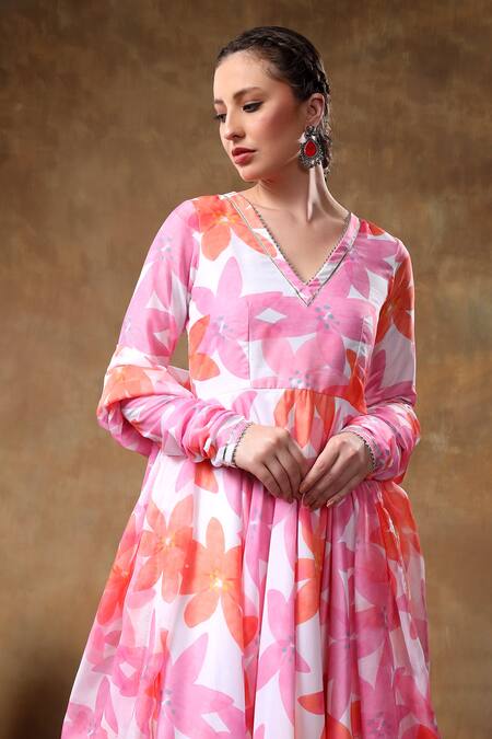 Shop Pomcha Jaipur Pink Muslin, Organza Gota Patti, Embroidery V-neck Florette Print Anarkali Set Online at Aza Fashions Shop_Pomcha Jaipur_Pink Muslin, Organza Gota Patti, Embroidery V-neck Florette Print Anarkali Set _Online_at_Aza_Fashions
