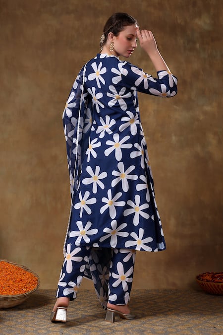 Pomcha Jaipur Blue Muslin, Organza Embroidery Mandarin Collar Daisy Print Kurta Pant Set Online at Aza Fashions Pomcha Jaipur_Blue Muslin, Organza Embroidery Mandarin Collar Daisy Print Kurta Pant Set _Online_at_Aza_Fashions