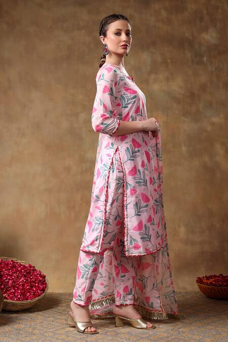 Shop Pomcha Jaipur Pink Muslin, Organza Gota Patti Round Neck Floral Print Kurta Pant Set Shop_Pomcha Jaipur_Pink Muslin, Organza Gota Patti Round Neck Floral Print Kurta Pant Set