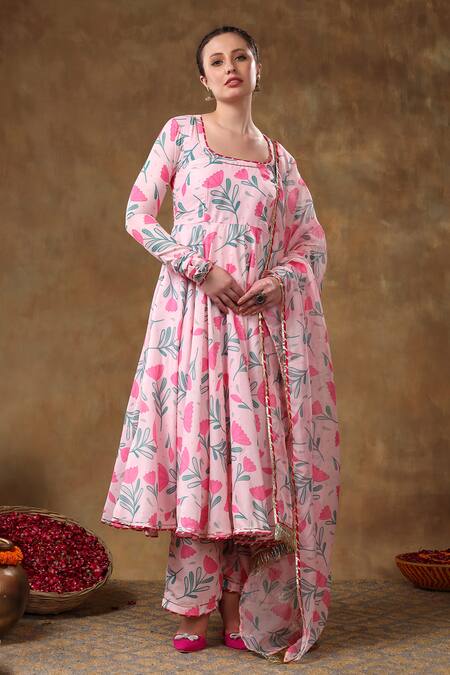 Buy Pomcha Jaipur Pink Muslin, Organza Gota Patti Scoop Neck Floral Print Anarkali Pant Set Buy_Pomcha Jaipur_Pink Muslin, Organza Gota Patti Scoop Neck Floral Print Anarkali Pant Set