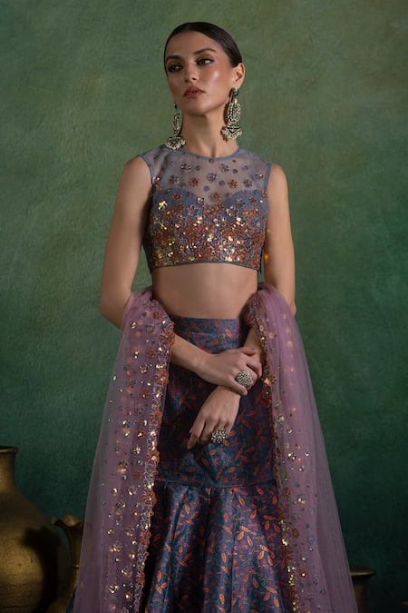 Buy Lashkaraa Gray Brocade, Net Sequins, Zari Round Neck Gardenia Woven Lehenga Set Online at Aza Fashions Buy_Lashkaraa_Gray Brocade, Net Sequins, Zari Round Neck Gardenia Woven Lehenga Set _Online_at_Aza_Fashions