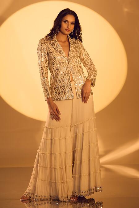 Buy_Gopi Vaid_White Kota Doria, Chiffon Mirrors, Zari V-neck Embroidered Jacket And Sharara Set 