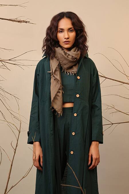 Buy MATI_1 Green Cotton Peter Pan Collared Trench Jacket Online at Aza Fashions Buy_MATI_1_Green Cotton Peter Pan Collared Trench Jacket _Online_at_Aza_Fashions