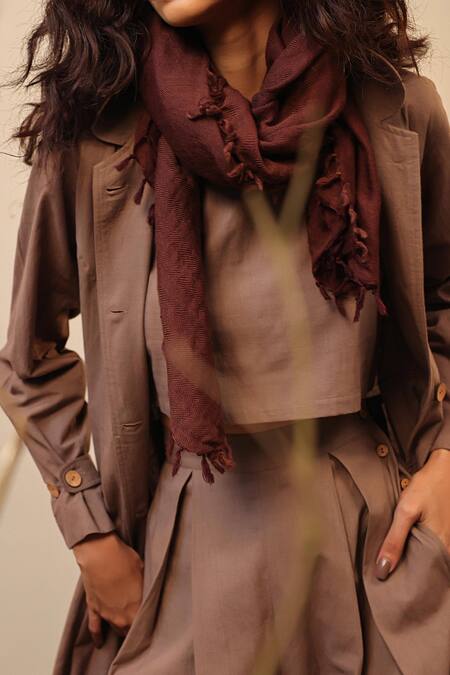 Shop MATI_1 Beige Cotton Round Neck Solid Trench Jacket Set Online at Aza Fashions Shop_MATI_1_Beige Cotton Round Neck Solid Trench Jacket Set _Online_at_Aza_Fashions