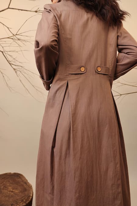 MATI_1 Beige Cotton Round Neck Solid Trench Jacket Set at Aza Fashions MATI_1_Beige Cotton Round Neck Solid Trench Jacket Set _at_Aza_Fashions