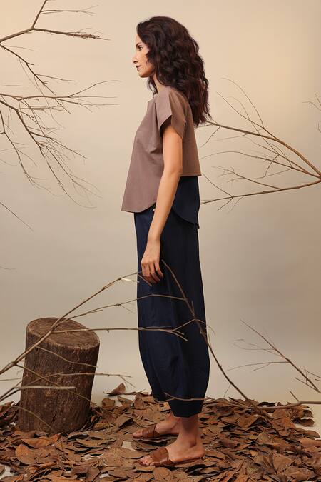 Buy MATI_1 Beige Cotton Round Neck Color Block Top Online at Aza Fashions Buy_MATI_1_Beige Cotton Round Neck Color Block Top _Online_at_Aza_Fashions