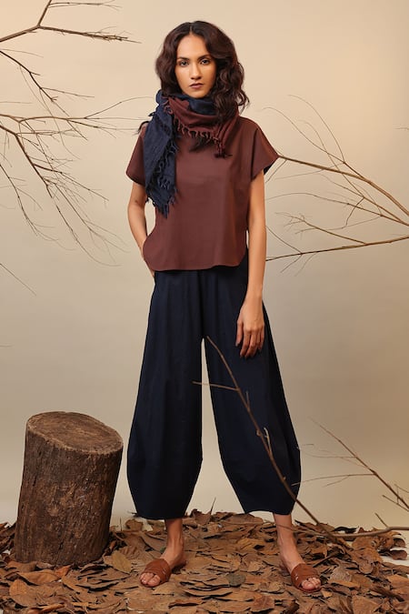 Shop MATI_1 Brown Cotton Round Neck Color Blocked Kaftan Top Online at Aza Fashions Shop_MATI_1_Brown Cotton Round Neck Color Blocked Kaftan Top _Online_at_Aza_Fashions