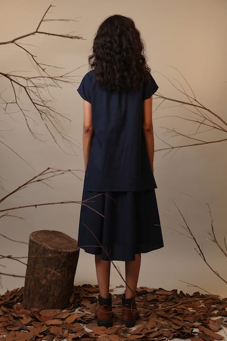 Shop MATI_1 Blue Cotton Crew Neck Applique Color Block Midi Dress at Aza Fashions Shop_MATI_1_Blue Cotton Crew Neck Applique Color Block Midi Dress _at_Aza_Fashions