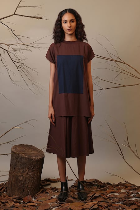 MATI_1 Brown Cotton Crew Neck Color Block Midi Dress Online at Aza Fashions MATI_1_Brown Cotton Crew Neck Color Block Midi Dress _Online_at_Aza_Fashions