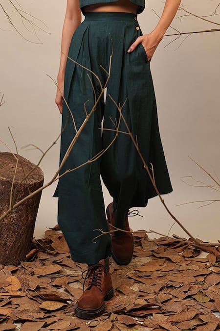 Buy MATI_1 Green Cotton Collared Raglan Crop Top And Cowl Pant Set Online at Aza Fashions Buy_MATI_1_Green Cotton Collared Raglan Crop Top And Cowl Pant Set _Online_at_Aza_Fashions