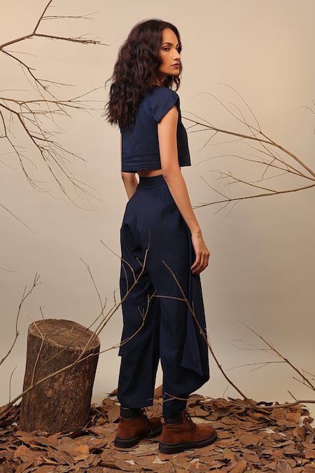 Shop MATI_1 Blue Cotton Collared Solid Raglan Crop Top at Aza Fashions Shop_MATI_1_Blue Cotton Collared Solid Raglan Crop Top _at_Aza_Fashions