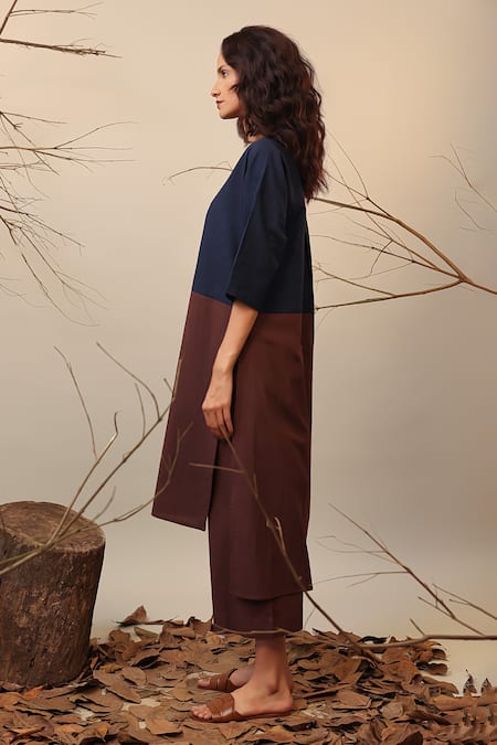 Buy_MATI_1_Blue Cotton Round Neck And Brown Color Block Asymmetric Tunic _Online_at_Aza_Fashions