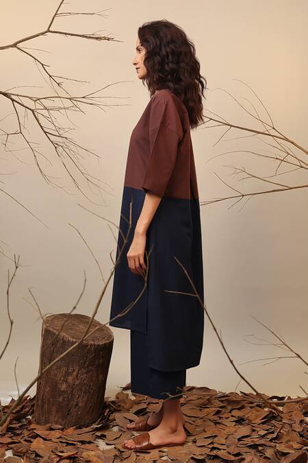 Shop_MATI_1_Blue Cotton Round Neck Color Block Asymmetric Tunic _Online_at_Aza_Fashions