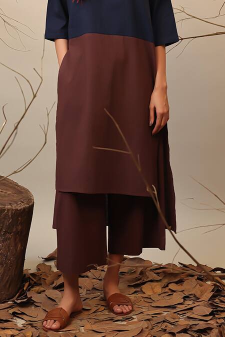 Buy MATI_1 Blue Cotton Round Neck Color Block Tunic And Capri Pant Set Buy_MATI_1_Blue Cotton Round Neck Color Block Tunic And Capri Pant Set