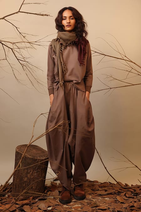 MATI_1 Beige Cotton High Neck Solid Ribbed Collar Sweatshirt With Dhoti Pant Online at Aza Fashions MATI_1_Beige Cotton High Neck Solid Ribbed Collar Sweatshirt With Dhoti Pant _Online_at_Aza_Fashions