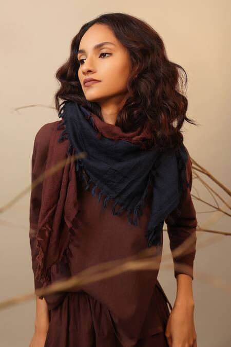 Mati_Brown Cotton Round Neck Raglan Sleeve Ribbed Top _Online_at_Aza_Fashions