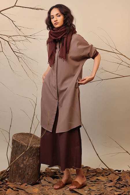 MATI_1_Beige Cotton Mandarin Collar Colorblocked Tunic And Pant Set _at_Aza_Fashions