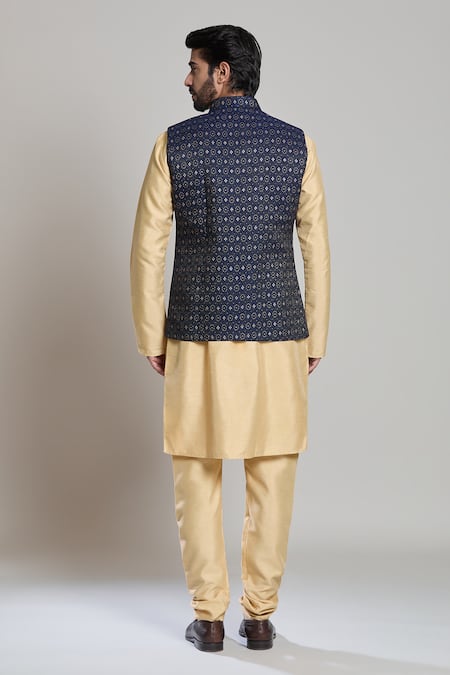 Shop Arihant Rai Sinha Blue Jacquard, Silk Embroidery Geometric Woven Bundi And Kurta Set at Aza Fashions Shop_Arihant Rai Sinha_Blue Jacquard, Silk Embroidery Geometric Woven Bundi And Kurta Set _at_Aza_Fashions