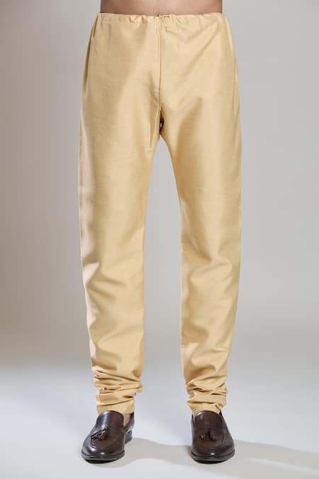 Buy_Arihant Rai Sinha_Maroon Velvet, Silk Sequins, Embroidery Floral Thread Bundi Set _Online_at_Aza_Fashions