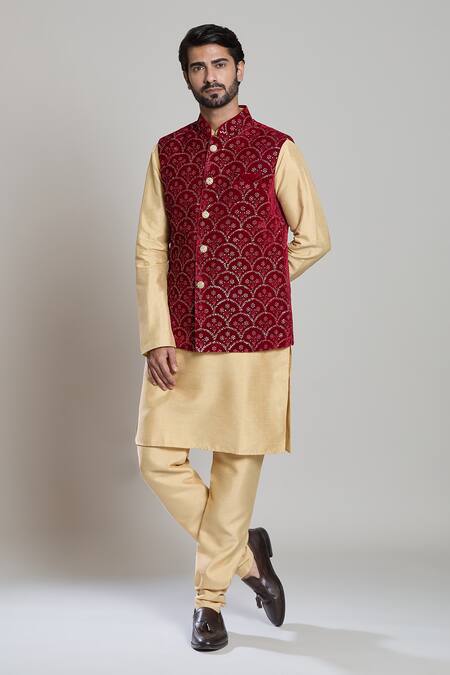Buy_Arihant Rai Sinha_Maroon Velvet, Silk Embroidery, Sequins Thread Bundi Set 