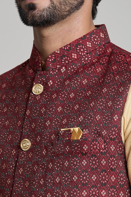 Arihant Rai Sinha_Maroon Jacquard Geometric Floral Nehru Jacket _Online_at_Aza_Fashions