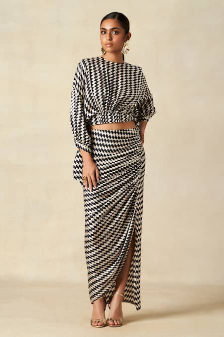 Buy_Gulabo By Abu Sandeep_Black Modal And White Checkerboard Blouson Top _Online_at_Aza_Fashions